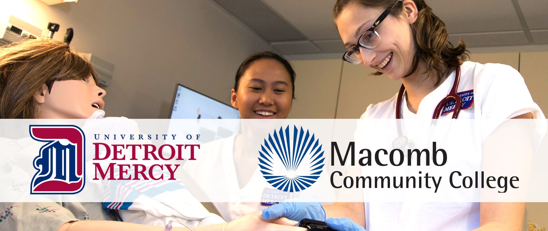 nursing students with detroit mercy and macomb partnership